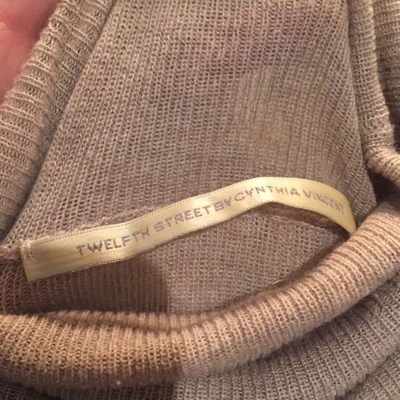 Twelfth Street Cynthia Vincent cashmere turtleneck - Picture 5 of 5